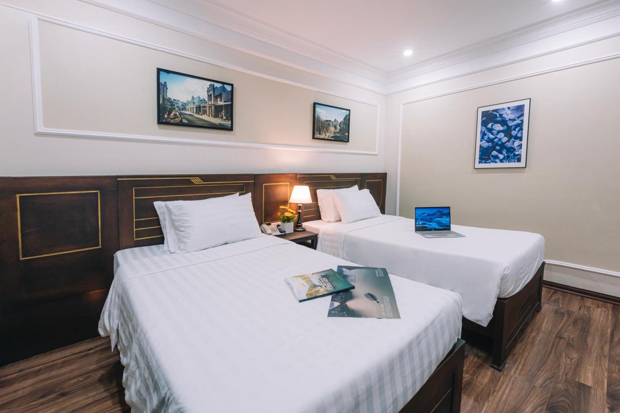 האנוי Ha Noi Lake View Hotel & Travel מראה חיצוני תמונה
