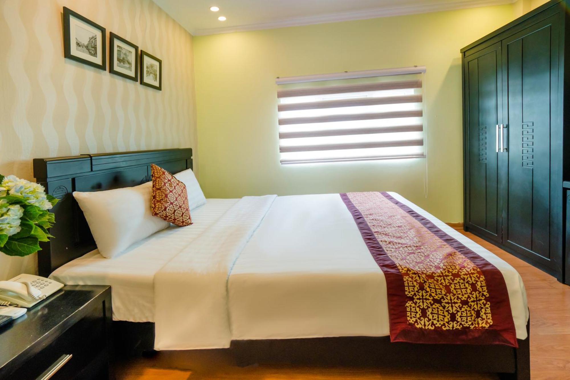 האנוי Ha Noi Lake View Hotel & Travel מראה חיצוני תמונה
