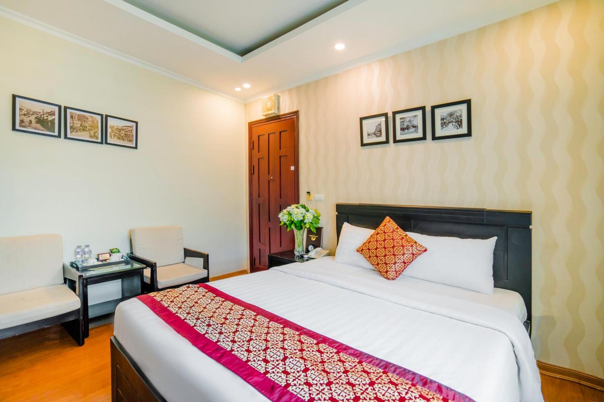 האנוי Ha Noi Lake View Hotel & Travel מראה חיצוני תמונה