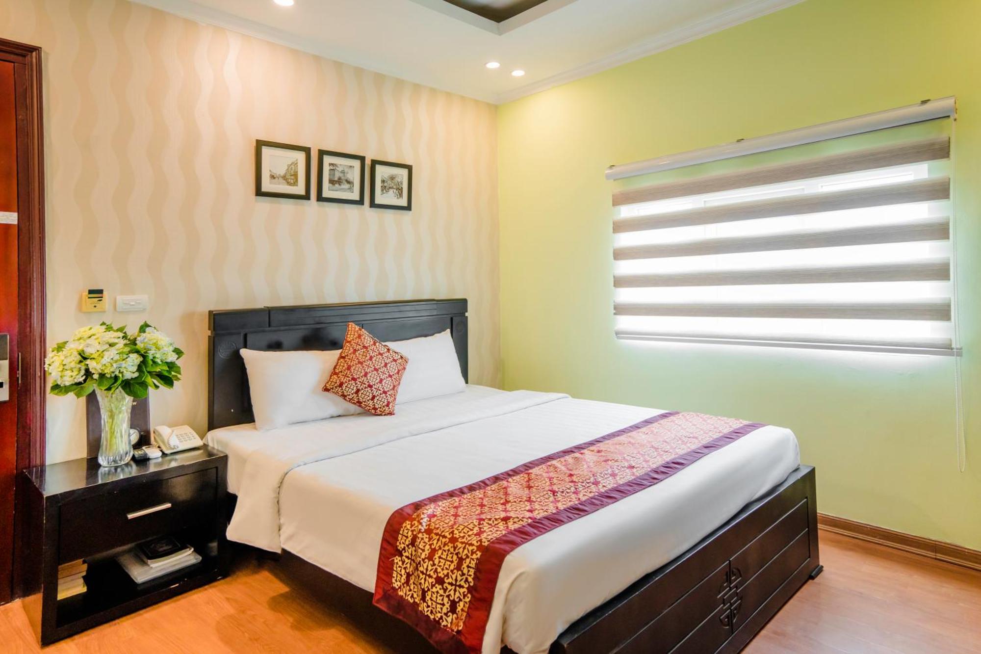 האנוי Ha Noi Lake View Hotel & Travel מראה חיצוני תמונה